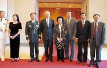蘇麗凰、陳善莊出席大使館建軍87周年招待會